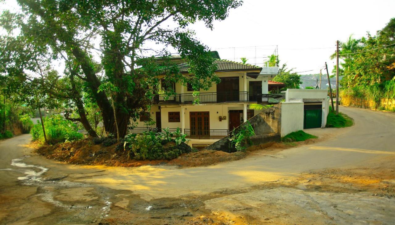 Kandyan Fo Rest Dış mekan fotoğraf