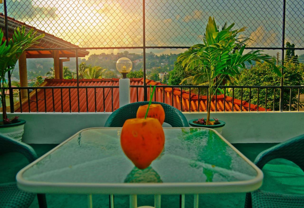 Kandyan Fo Rest Dış mekan fotoğraf